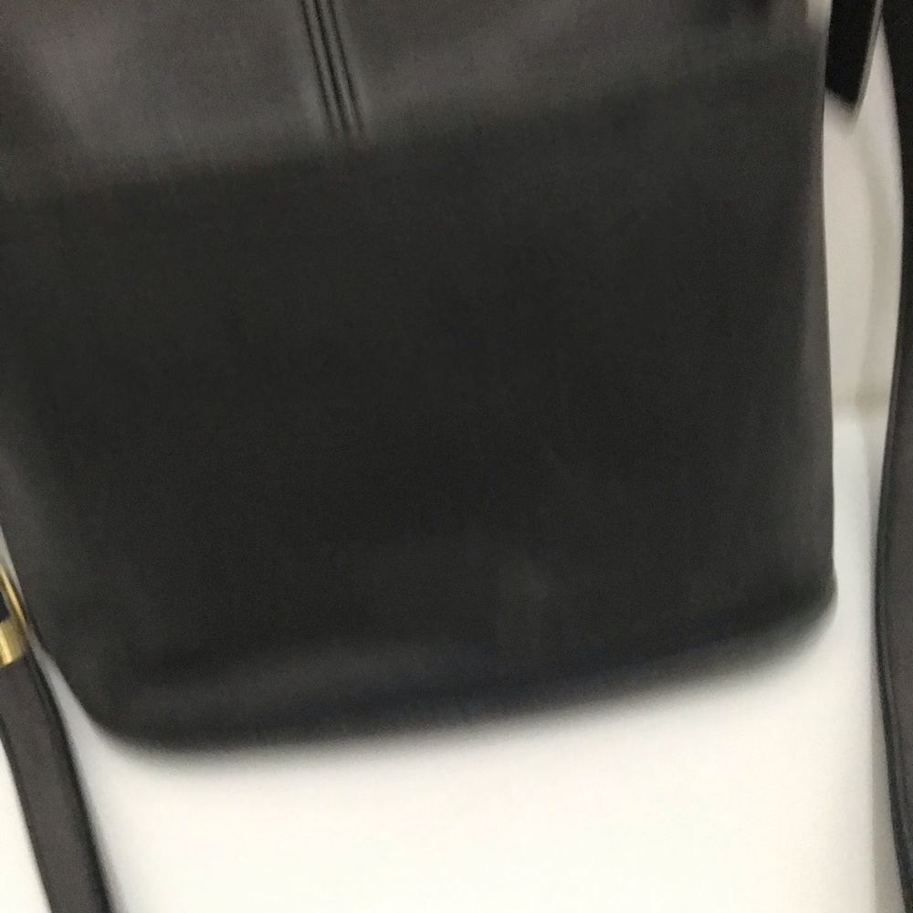 Vintage Coach 9821 Crossbody Bag - Picture 12 of 14